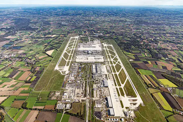 Reisen ab Flughafen München